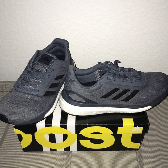 adidas response it m